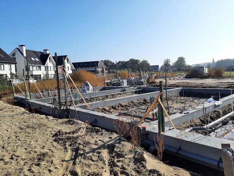 Foto: Leidingwerk fundering | 8 oktober 2021